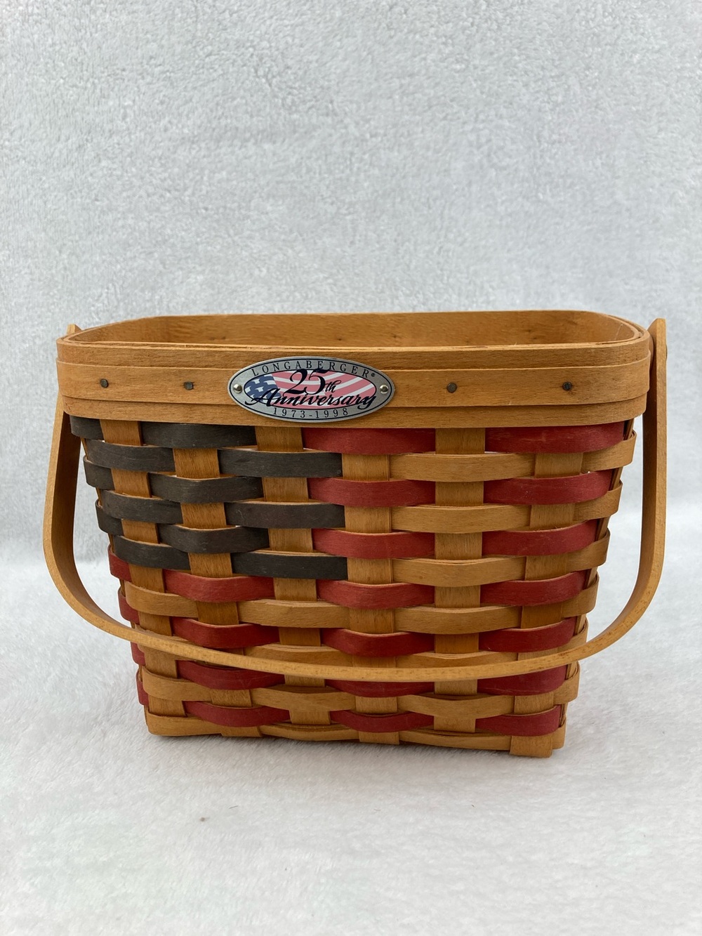 VTG Longaberger 25th Anniversary Americana Hand Woven Basket 10” x 5” x 7”